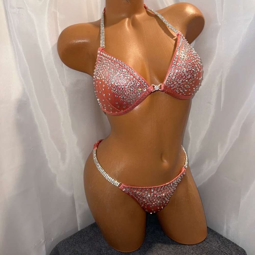 NPC pro cut competition bikini suit NWT color is coral handmade 34DD CUP